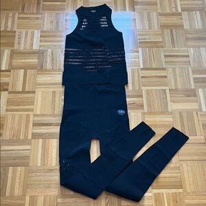ADIDAS BY STELLA MCCARTNEY TrueStrength Black WarpKnit Seamless Set